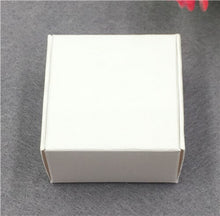 Load image into Gallery viewer, 400Pcs Paper Handmade DIY Box Colorful Cardboard Cookies Candy Gift Package Box Cases Wedding Birthday Festival Cake Supplies