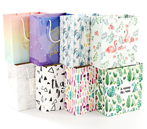 Gift Bags Paper Packing Bag with Handles for Retail Shopping Mechandise Palm Leaves Flamingo Marble Party Favor Wedding SN1421